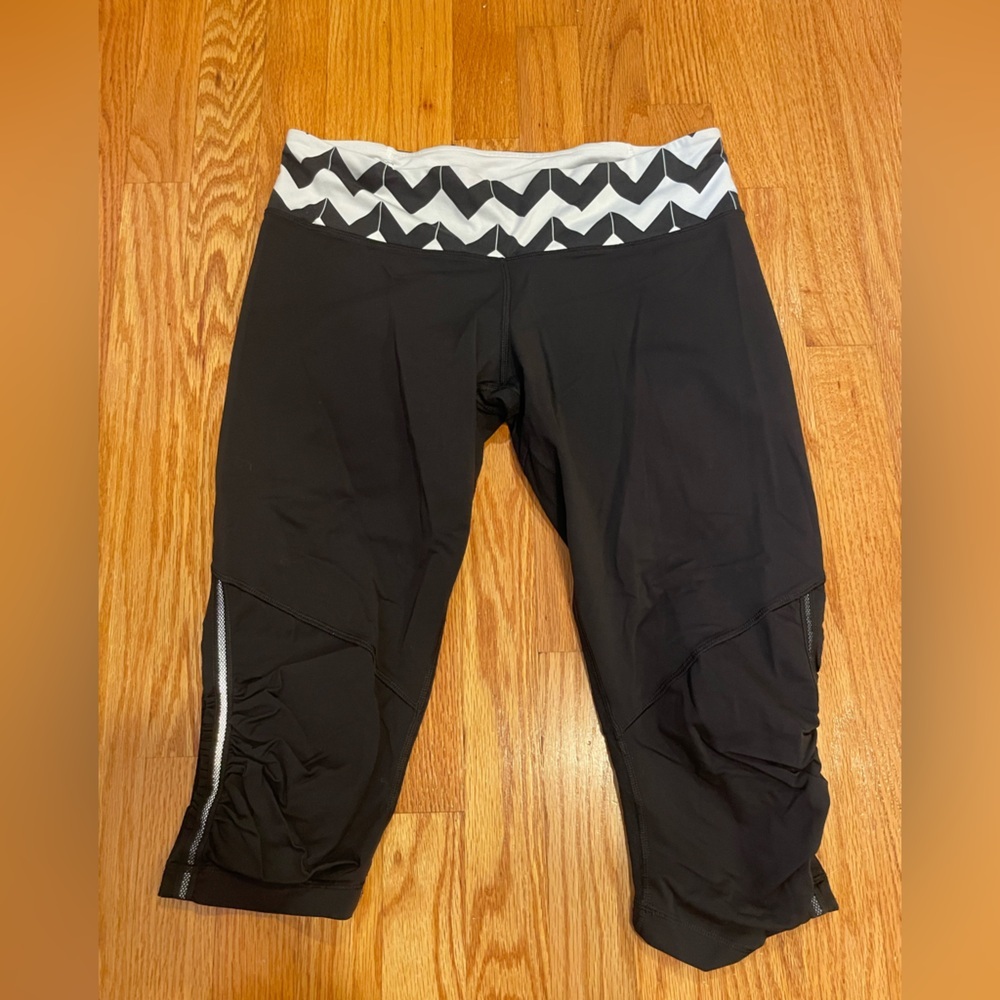 Lululemon Black Cropped Leggings